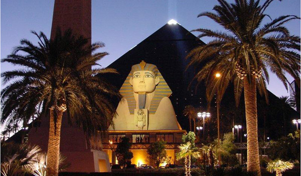 Luxor hotel i kasyno