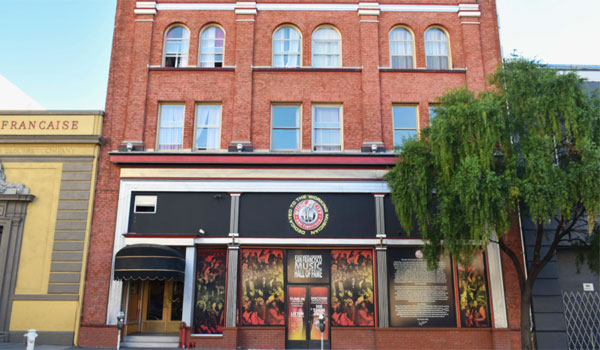 Music City Hostel