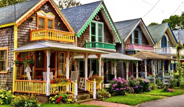 gingerbread cottage Martha's Vineyard