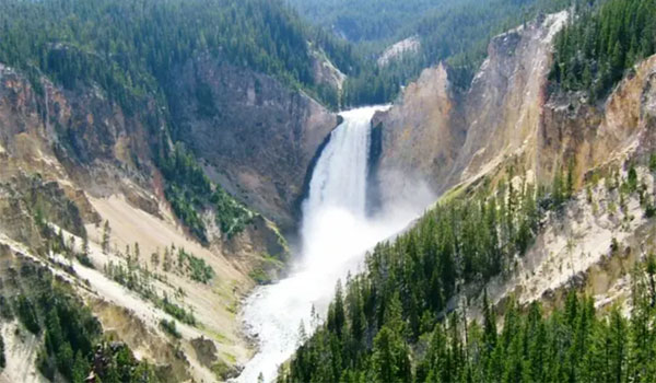 wodospad Yellowstone